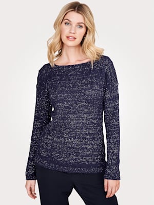 Jumper in an on-trend cable knit