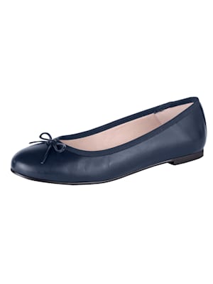 Ballet Court shoes made from soft Nappa leather