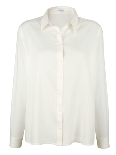 Blouse made from a soft fabric