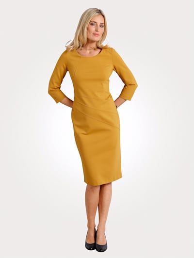 Dress made from soft jersey