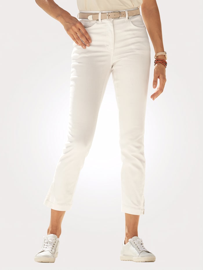 Cropped jeans with zipped hem detailing